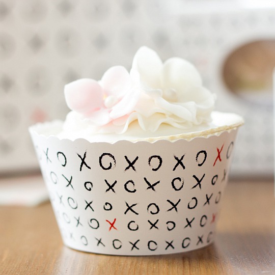 Košíček na cupcake - Crosses (12 Ks) - CC5022