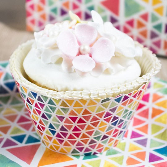 Košíček na cupcake - Triangles (12 Ks) - CC5025