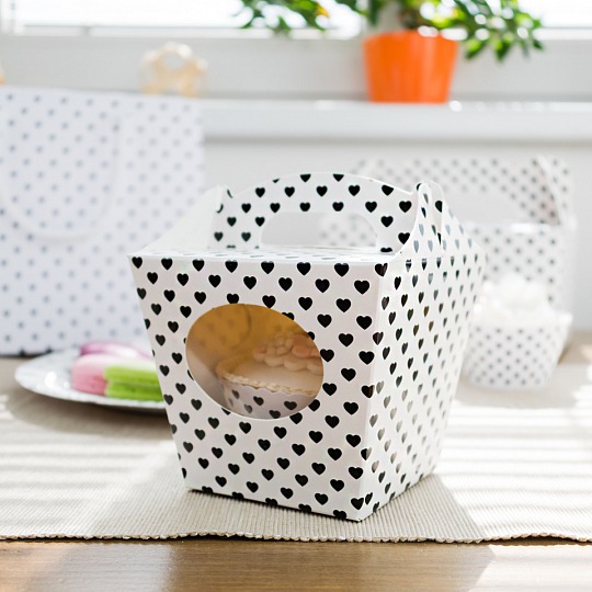 Krabička na cupcake - Black Hearts (8 Ks) - K11-5019-01