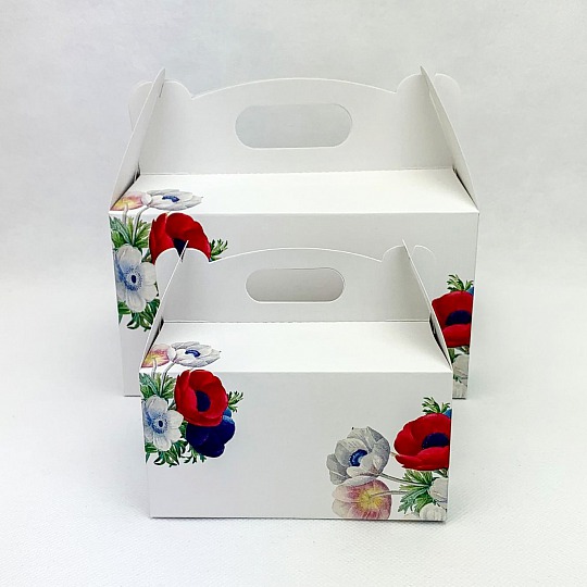 Svadobná krabička malá s farebnými kvetmi sasaniek