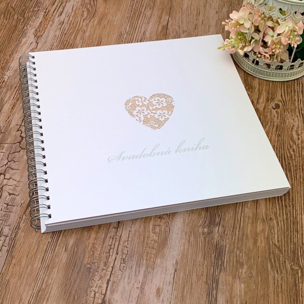 Svadobná kniha s kvetinovým srdiečkom - SK-K-2143-S